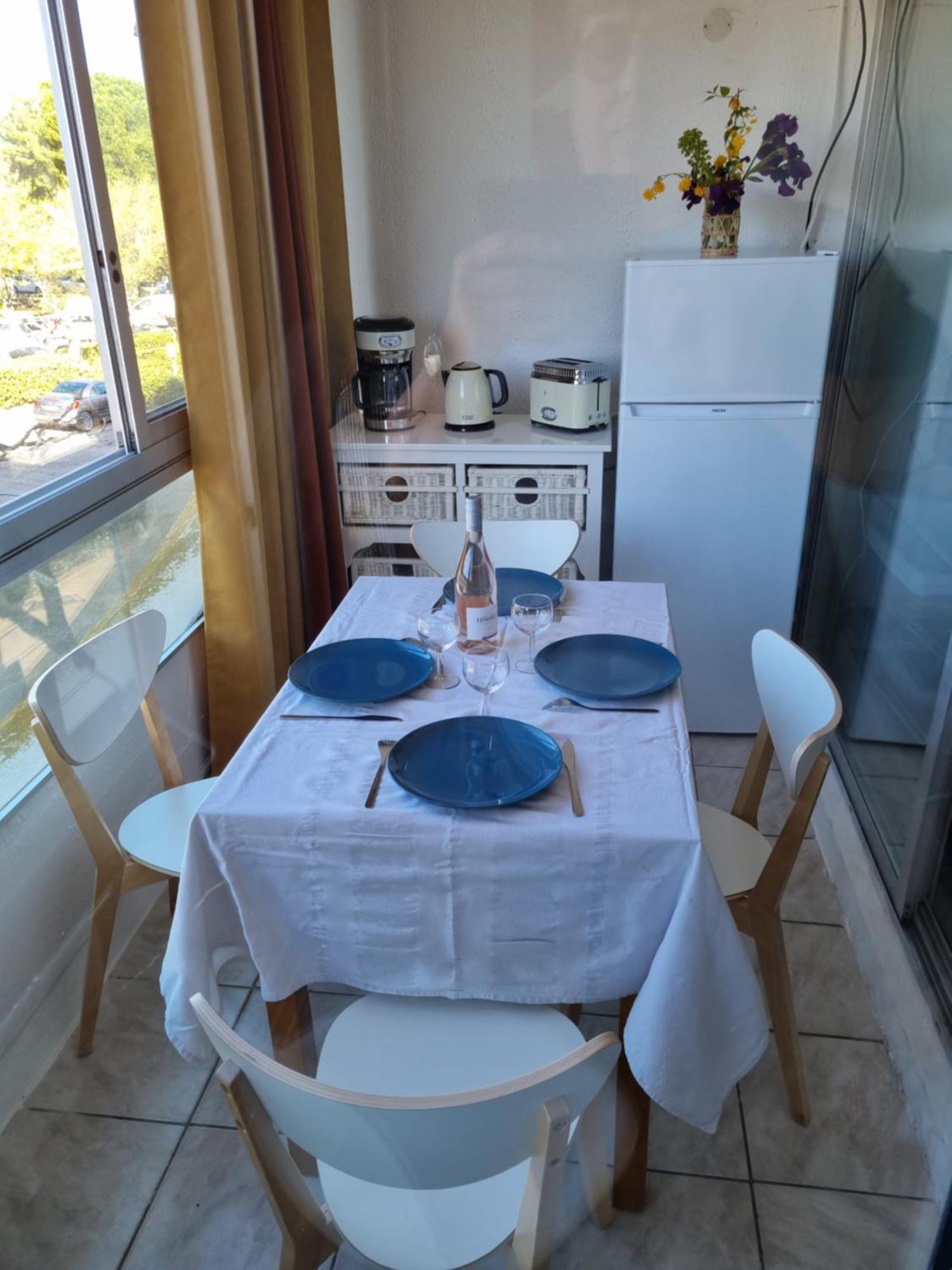 Superbe T2 Tout Confort 3 Etoiles, Entierement Renove Avec Piscine, Parking, Clim, Wifi, Netflix La Grande-Motte Kültér fotó