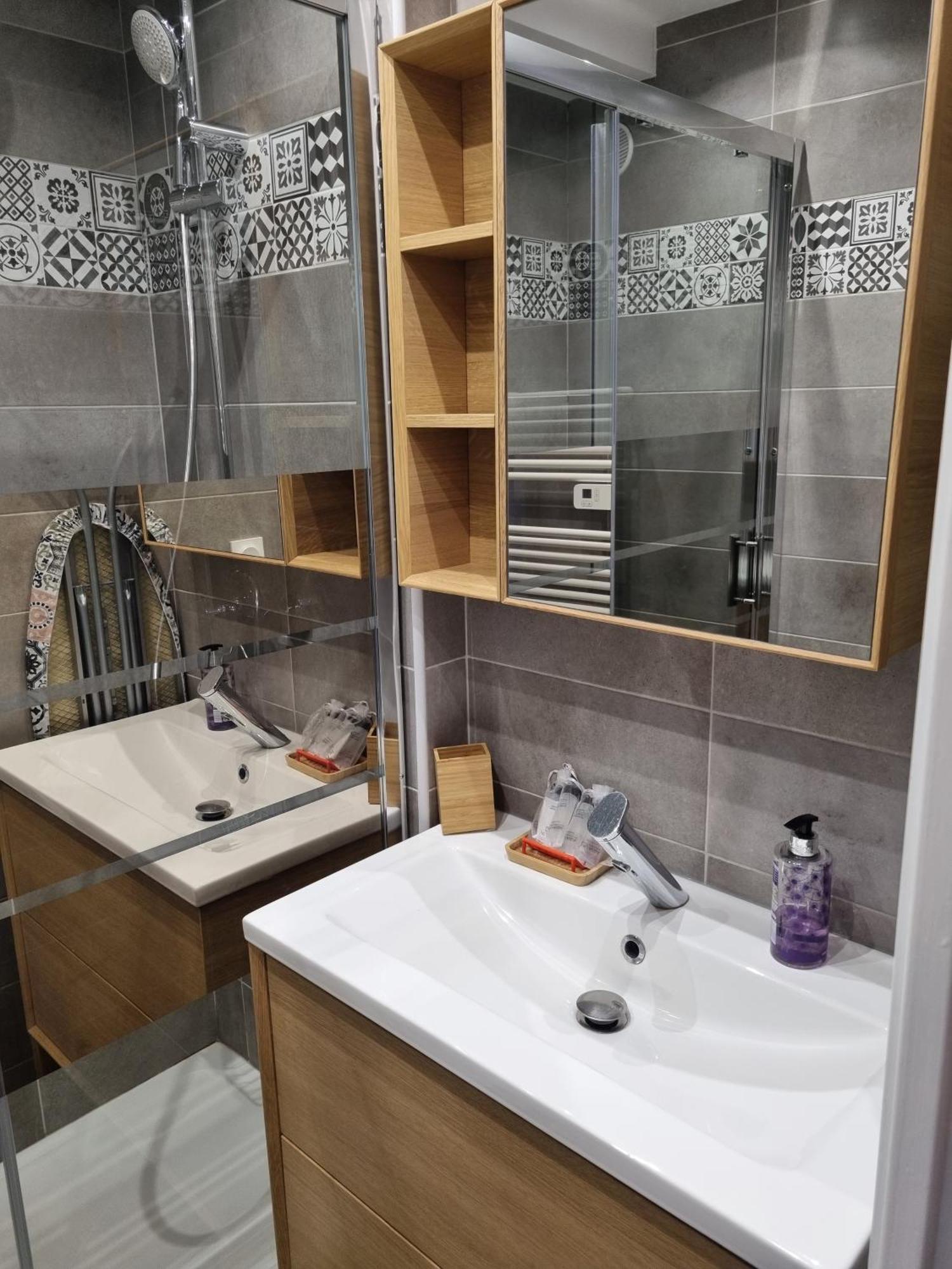 Superbe T2 Tout Confort 3 Etoiles, Entierement Renove Avec Piscine, Parking, Clim, Wifi, Netflix La Grande-Motte Kültér fotó